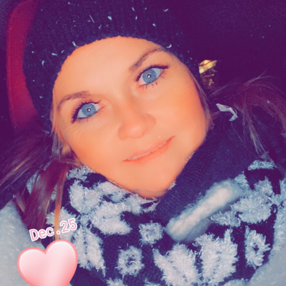 Meet your Posher, Christy